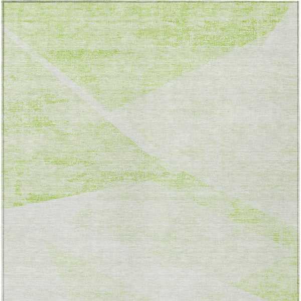 Homeroots 3' Abstract Washable Area Rug In Artichoke Green And Ivory - Perfect For Indoor And Outdoor Spaces 3' X 5' Polyester 586198