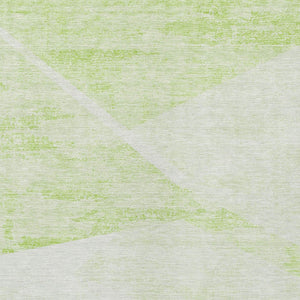 Homeroots 3' Abstract Washable Area Rug In Artichoke Green And Ivory - Perfect For Indoor And Outdoor Spaces 10' X 14' Polyester 586203