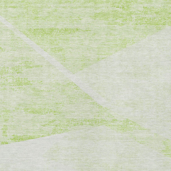 Homeroots 3' Abstract Washable Area Rug In Artichoke Green And Ivory - Perfect For Indoor And Outdoor Spaces 10' X 14' Polyester 586203