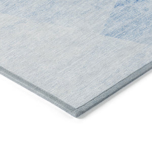 Homeroots 3' Abstract Washable Area Rug In Artichoke Green And Ivory - Perfect For Indoor And Outdoor Spaces 5' X 8' Polyester 586211