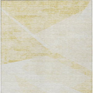 Homeroots 3' Abstract Washable Area Rug In Artichoke Green And Ivory - Perfect For Indoor And Outdoor Spaces 3' X 5' Polyester 586216