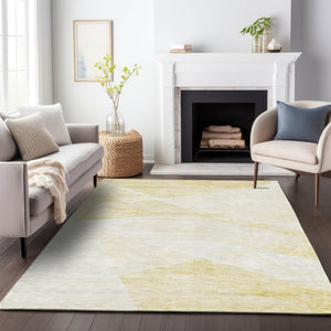 Homeroots 3' Abstract Washable Area Rug In Artichoke Green And Ivory - Perfect For Indoor And Outdoor Spaces 5' X 8' Polyester 586217