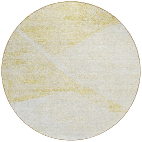 Homeroots 3' Abstract Washable Area Rug In Artichoke Green And Ivory - Perfect For Indoor And Outdoor Spaces 8' Round Polyester 586218