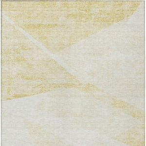 Homeroots 3' Abstract Washable Area Rug In Artichoke Green And Ivory - Perfect For Indoor And Outdoor Spaces 8' X 10' Polyester 586219