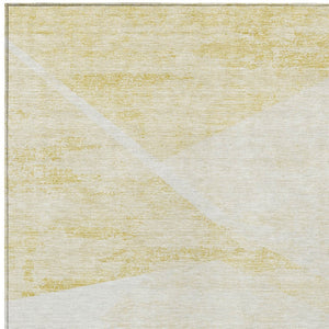 Homeroots 3' Abstract Washable Area Rug In Artichoke Green And Ivory - Perfect For Indoor And Outdoor Spaces 10' X 14' Polyester 586221