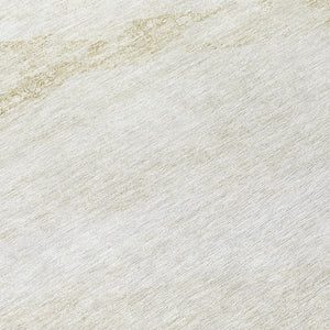 Homeroots 3' Abstract Washable Area Rug In Artichoke Green And Ivory - Perfect For Indoor And Outdoor Spaces 8' Round Polyester 586224