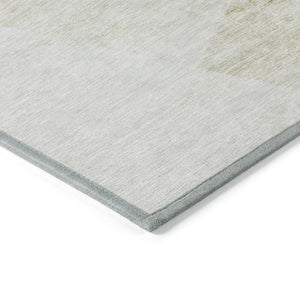 Homeroots 3' Abstract Washable Area Rug In Artichoke Green And Ivory - Perfect For Indoor And Outdoor Spaces 10' X 14' Polyester 586227