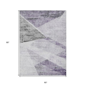 Homeroots 3' Abstract Washable Area Rug In Artichoke Green And Ivory - Perfect For Indoor And Outdoor Spaces 5' X 8' Polyester 586229