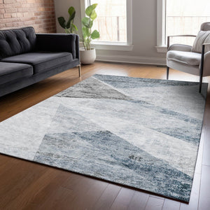 Homeroots 3' Abstract Washable Area Rug In Artichoke Green And Ivory - Perfect For Indoor And Outdoor Spaces 5' X 8' Polyester 586235