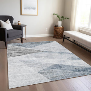 Homeroots 3' Abstract Washable Area Rug In Artichoke Green And Ivory - Perfect For Indoor And Outdoor Spaces 8' X 10' Polyester 586237