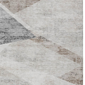 Homeroots 3' Abstract Washable Area Rug In Artichoke Green And Ivory - Perfect For Indoor And Outdoor Spaces 9' X 12' Polyester 586250