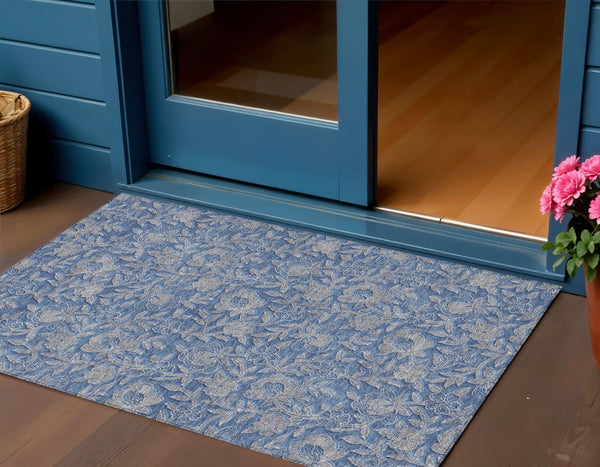 Homeroots 3' Elegant Blue Gray Charcoal Floral Washable Area Rug For Indoor Or Outdoor Spaces, Durable Design 3' X 5' Polyester 586258