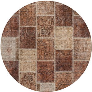 Homeroots 3' Brown Beige And Taupe Patchwork Washable Area Rug - Perfect For Indoor And Outdoor Spaces! 8' Round Polyester 586326