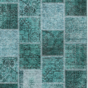 Homeroots 3' Brown Beige And Taupe Patchwork Washable Area Rug - Perfect For Indoor And Outdoor Spaces! 5' X 8' Polyester 586331