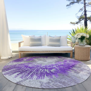 Homeroots 3' Artichoke Green Gray Charcoal Abstract Washable Area Rug For Indoor Outdoor Spaces, Durable Comfort 8' Round Polyester 586356