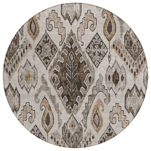 HomeRoots 5' Moroccan-Inspired Washable Area Rug in Brown and Beige – Stylish, Durable for Indoor & Outdoor Use 8' Round 586434