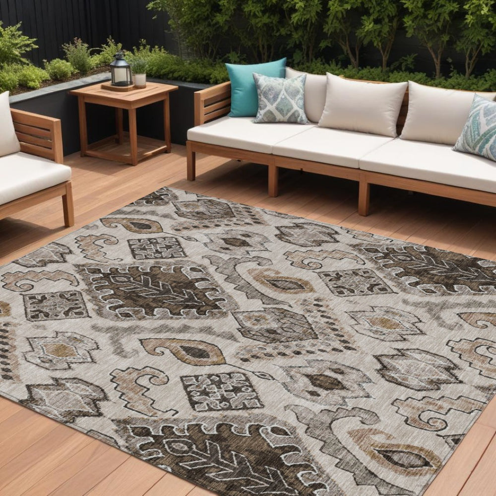 HomeRoots 9' Moroccan Washable Area Rug in Brown and Beige - Durable, Stylish, Perfect for Indoor and Outdoor Use 9' X 12' 586436