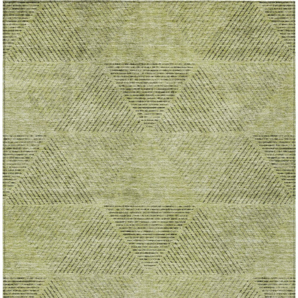 Homeroots 3' Geometric Washable Indoor Outdoor Area Rug In Artichoke And Fern Green For Stylish Spaces 3' X 5' Polyester 586486