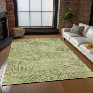 Homeroots 3' Geometric Washable Indoor Outdoor Area Rug In Artichoke And Fern Green For Stylish Spaces 3' X 5' Polyester 586486