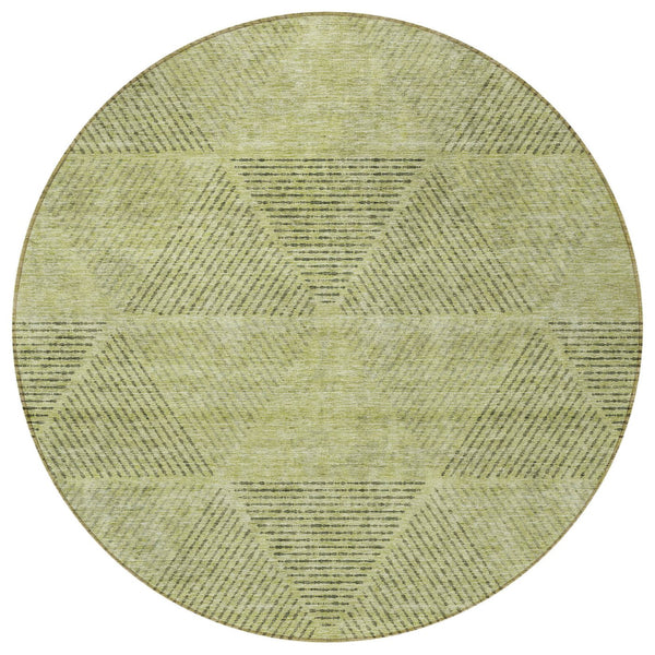 Homeroots 3' Geometric Washable Indoor Outdoor Area Rug In Artichoke And Fern Green For Stylish Spaces 8' Round Polyester 586488