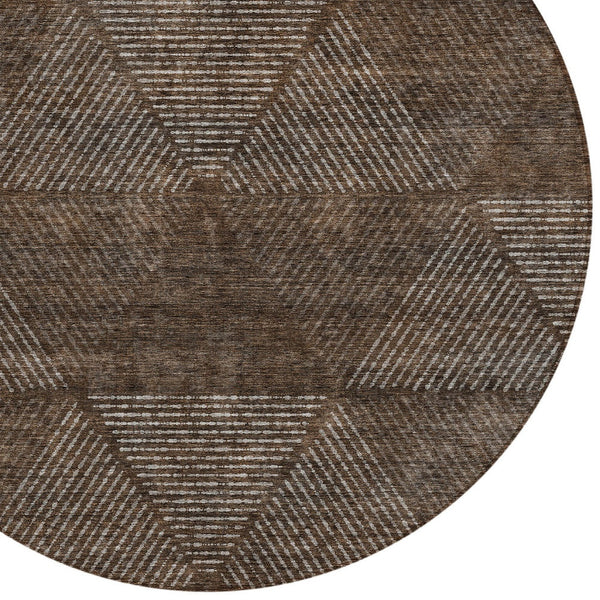 Homeroots 3' Geometric Washable Indoor Outdoor Area Rug In Artichoke And Fern Green For Stylish Spaces 8' Round Polyester 586494