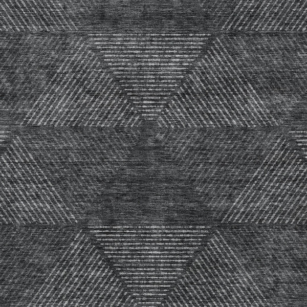 Homeroots 3' Geometric Washable Indoor Outdoor Area Rug In Artichoke And Fern Green For Stylish Spaces 5' X 8' Polyester 586505