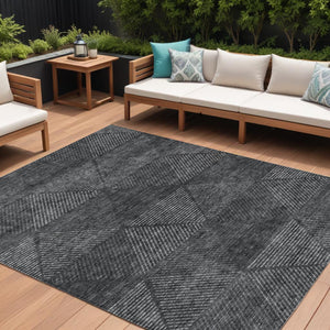 Homeroots 3' Geometric Washable Indoor Outdoor Area Rug In Artichoke And Fern Green For Stylish Spaces 9' X 12' Polyester 586508