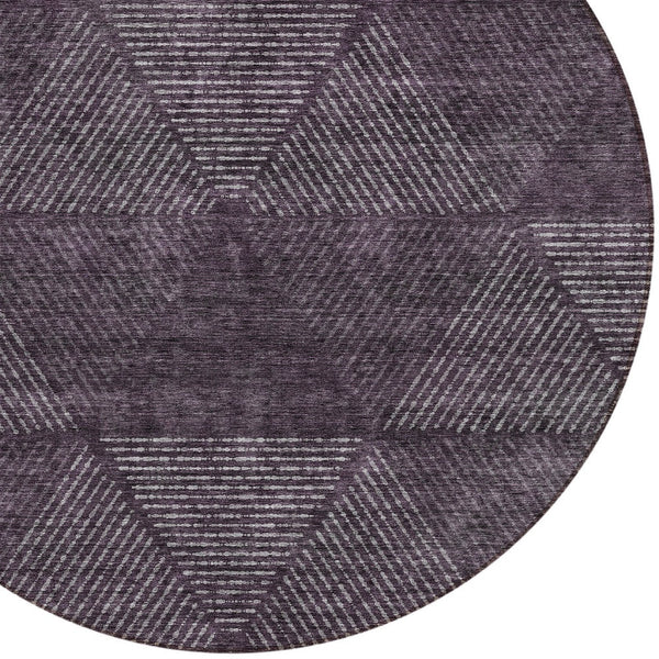 Homeroots 3' Geometric Washable Indoor Outdoor Area Rug In Artichoke And Fern Green For Stylish Spaces 8' Round Polyester 586518