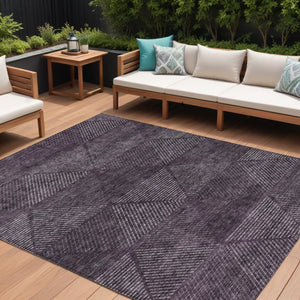 Homeroots 3' Geometric Washable Indoor Outdoor Area Rug In Artichoke And Fern Green For Stylish Spaces 9' X 12' Polyester 586520