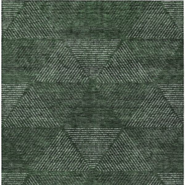 Homeroots 3' Geometric Washable Indoor Outdoor Area Rug In Artichoke And Fern Green For Stylish Spaces 5' X 8' Polyester 586523