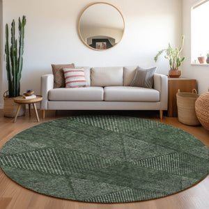 Homeroots 3' Geometric Washable Indoor Outdoor Area Rug In Artichoke And Fern Green For Stylish Spaces 8' Round Polyester 586524