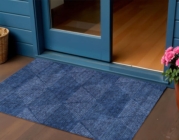 Homeroots 3' Geometric Washable Indoor Outdoor Area Rug In Artichoke And Fern Green For Stylish Spaces 3' X 5' Polyester 586528