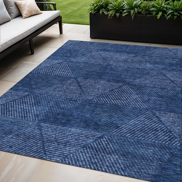 Homeroots 3' Geometric Washable Indoor Outdoor Area Rug In Artichoke And Fern Green For Stylish Spaces 5' X 8' Polyester 586529