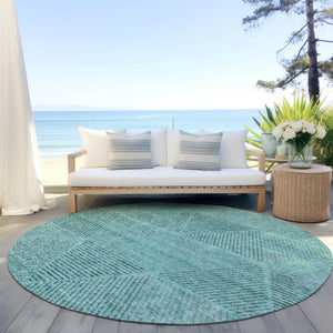 Homeroots 3' Geometric Washable Indoor Outdoor Area Rug In Artichoke And Fern Green For Stylish Spaces 8' Round Polyester 586536