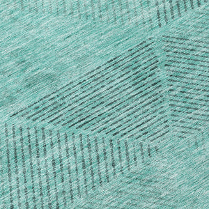 Homeroots 3' Geometric Washable Indoor Outdoor Area Rug In Artichoke And Fern Green For Stylish Spaces 8' Round Polyester 586536