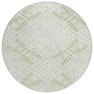 HomeRoots 5' Timeless Floral Washable Area Rug in Artichoke & Fern Green for Indoor & Outdoor Spaces 8' Round 586560
