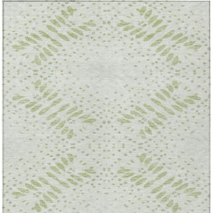 Homeroots 3' Artichoke Green And Fern Green Floral Washable Rug For Indoor And Outdoor Style And Comfort 10' X 14' Polyester 586563