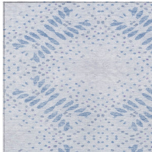 Homeroots 3' Artichoke Green And Fern Green Floral Washable Rug For Indoor And Outdoor Style And Comfort 5' X 8' Polyester 586571