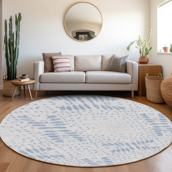 Homeroots 3' Artichoke Green And Fern Green Floral Washable Rug For Indoor And Outdoor Style And Comfort 8' Round Polyester 586572