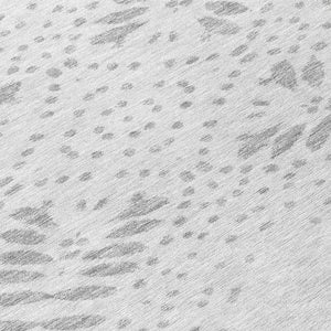 Homeroots 3' Artichoke Green And Fern Green Floral Washable Rug For Indoor And Outdoor Style And Comfort 8' Round Polyester 586584