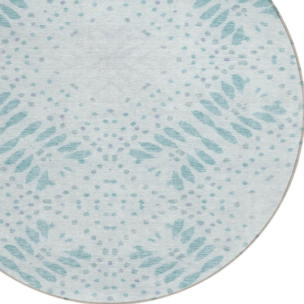 Homeroots 3' Artichoke Green And Fern Green Floral Washable Rug For Indoor And Outdoor Style And Comfort 8' Round Polyester 586590