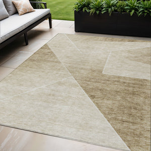 Homeroots 3' Beige Tan And Ivory Abstract Washable Rug - Perfect For Indoor And Outdoor Spaces, Durable & Stylish 5' X 8' Polyester 586595