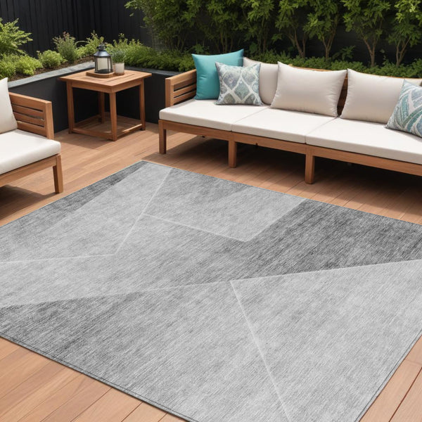 Homeroots 3' Beige Tan And Ivory Abstract Washable Rug - Perfect For Indoor And Outdoor Spaces, Durable & Stylish 9' X 12' Polyester 586610