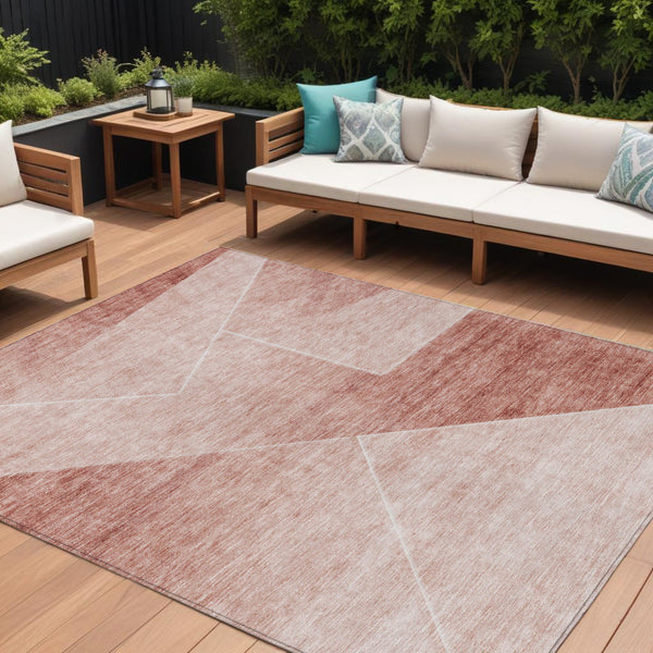 Homeroots 3' Beige Tan And Ivory Abstract Washable Rug - Perfect For Indoor And Outdoor Spaces, Durable & Stylish 8' X 10' Polyester 586627