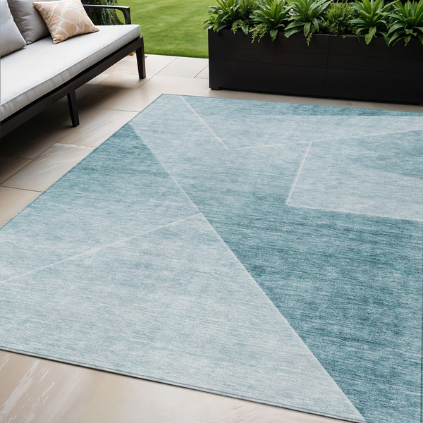 Homeroots 3' Beige Tan And Ivory Abstract Washable Rug - Perfect For Indoor And Outdoor Spaces, Durable & Stylish 5' X 8' Polyester 586631