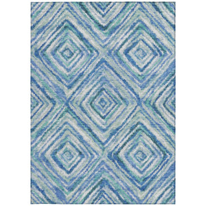Homeroots 3' Stylish Denim Blue And Green Geometric Washable Area Rug For Indoor And Outdoor Elegance 3' X 5' Polyester 586636
