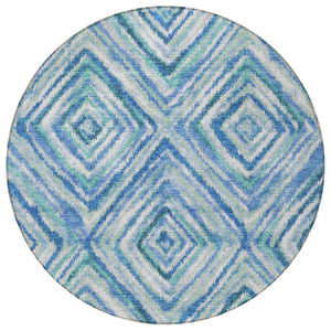 Homeroots 3' Stylish Denim Blue And Green Geometric Washable Area Rug For Indoor And Outdoor Elegance 8' Round Polyester 586638