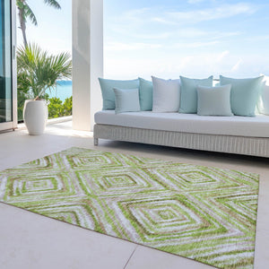 Homeroots 3' Stylish Denim Blue And Green Geometric Washable Area Rug For Indoor And Outdoor Elegance 5' X 8' Polyester 586643