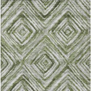 Homeroots 3' Artichoke Green And Sage Geometric Washable Indoor Outdoor Area Rug For Stylish Spaces 3' X 5' Polyester 586654