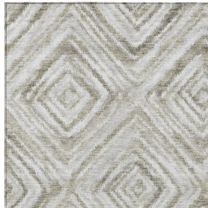 Homeroots 3' Artichoke Green And Sage Geometric Washable Indoor Outdoor Area Rug For Stylish Spaces 3' X 5' Polyester 586660